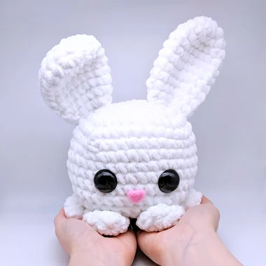 The final result: a crocheted bunny rabbit